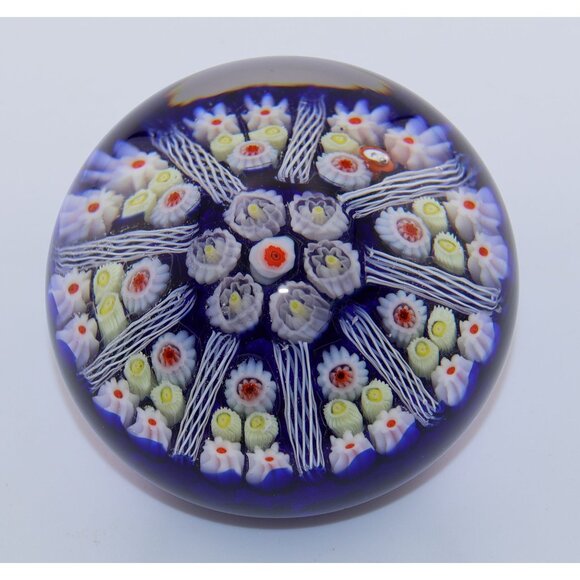 Strathearn Millefiori Paperweight 1978 Cobalt Blue Glass Scotland - Picture 4 of 11